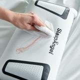 SleepAngel reisipadja puhastamiseks - eemalda püür ja pese see masinas, padi pühi puhtaks ja soovi korral desinfitseeri.